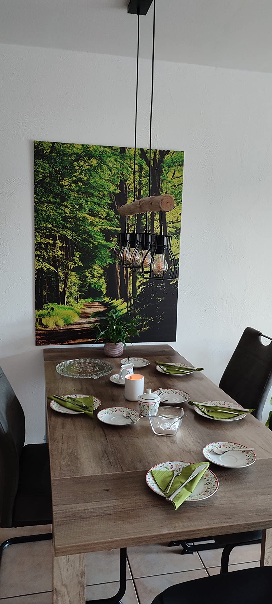 Große Wand füllt sich